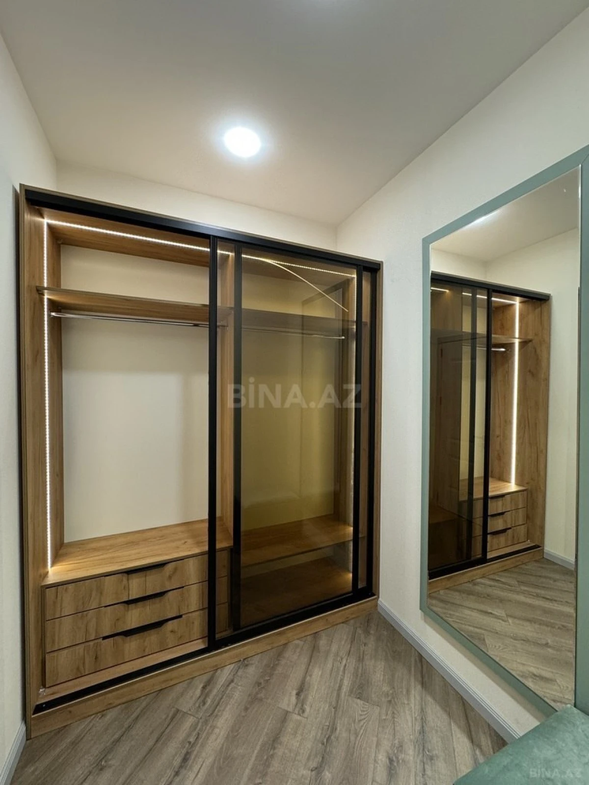 Satılır 4 otaqlı həyət evi 160 m²