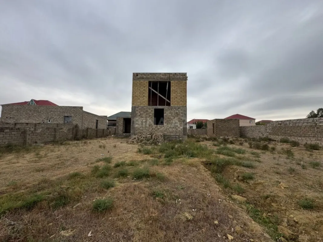 Satılır torpaq sahəsi 12 m²