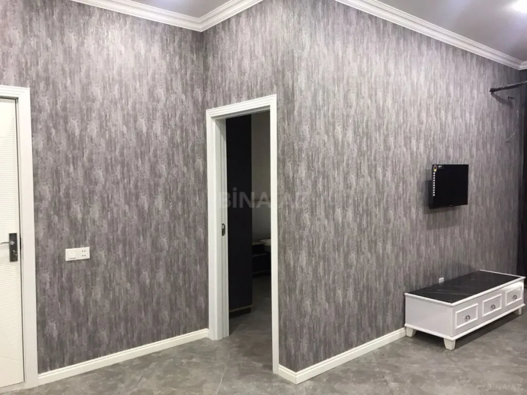 Kirayə verilir 2 otaqlı mənzil 70 m²