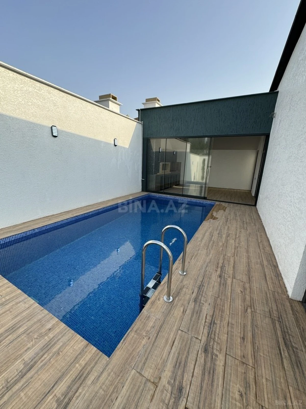 Satılır 4 otaqlı həyət evi 150 m²