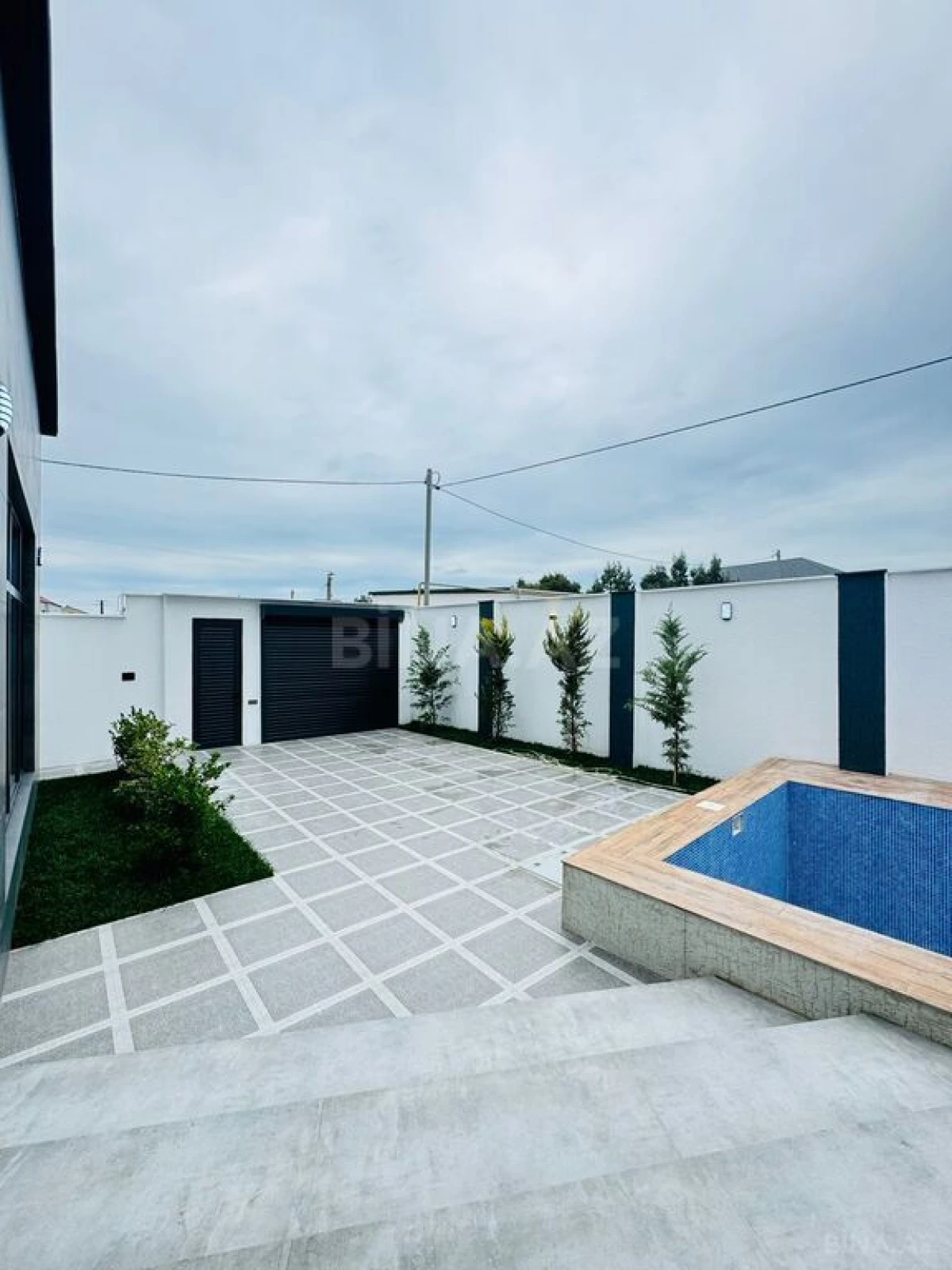 Satılır 4 otaqlı həyət evi 170 m²