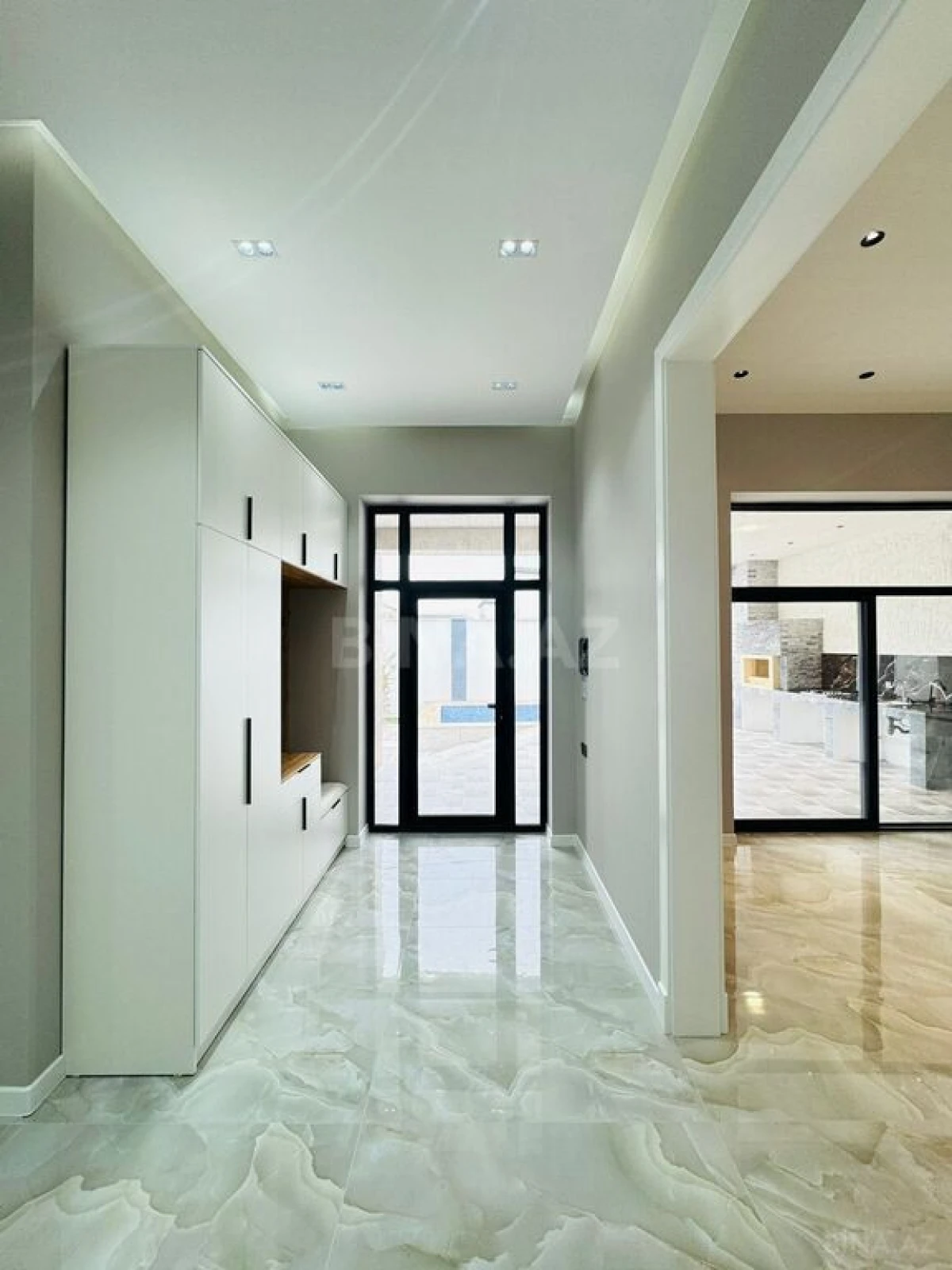 Satılır 4 otaqlı həyət evi 170 m²