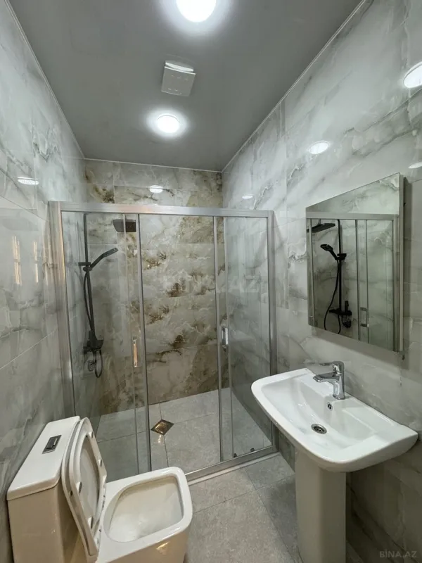 Satılır 4 otaqlı həyət evi 165 m²