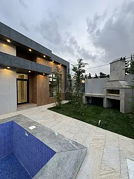 Satılır 4 otaqlı həyət evi 165 m²