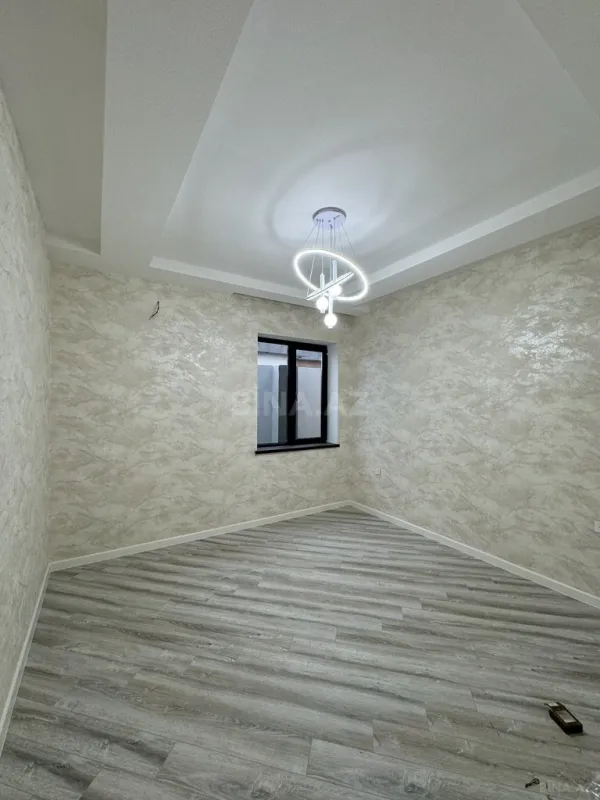 Satılır 4 otaqlı həyət evi 165 m²
