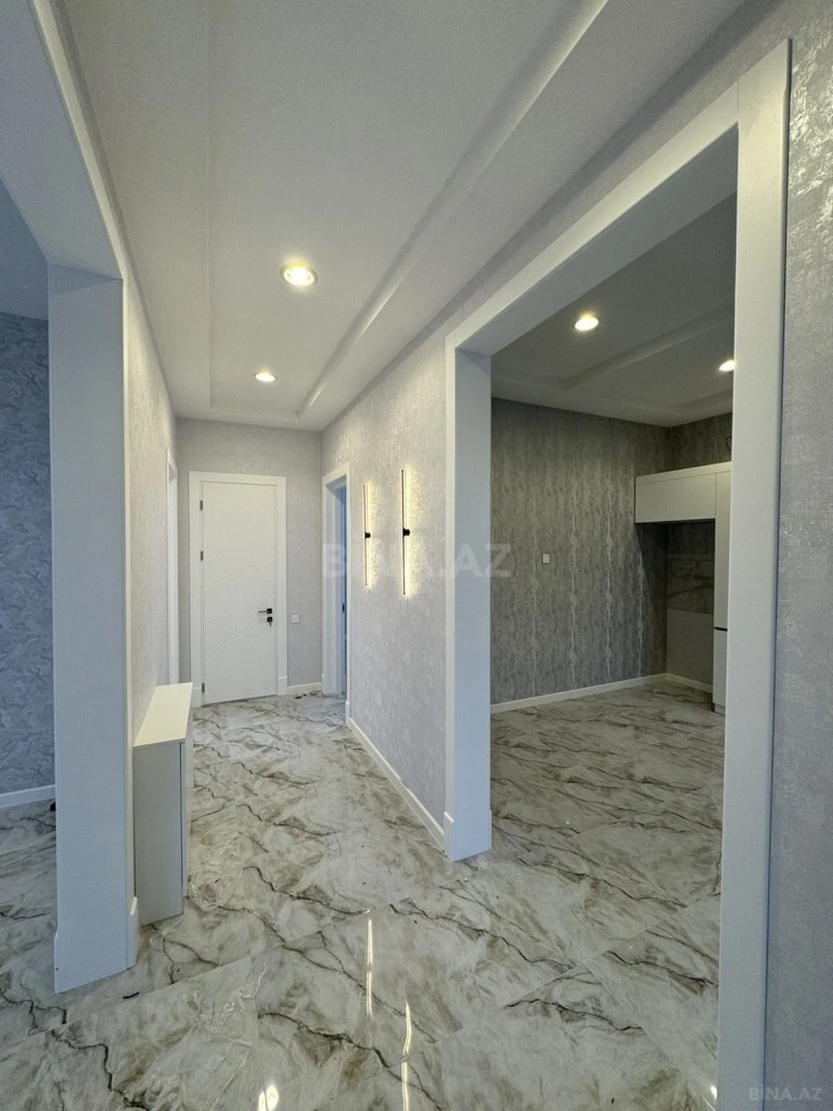 Satılır 4 otaqlı həyət evi 165 m²