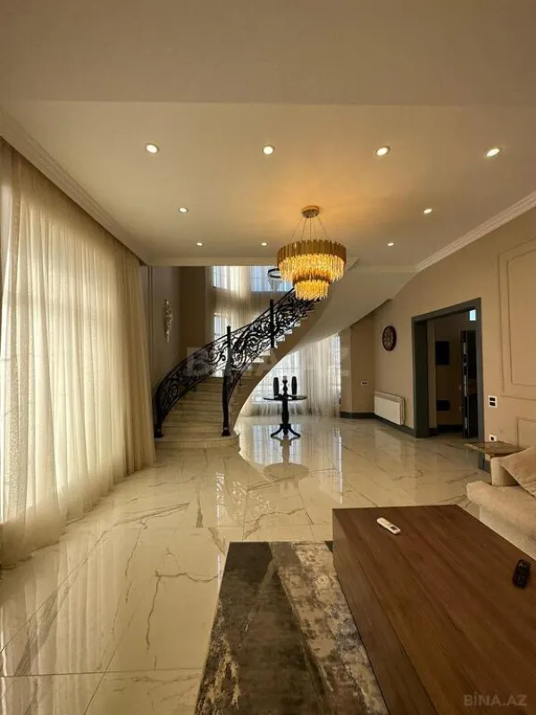 Kirayə verilir 5 otaqlı həyət evi 400 m²