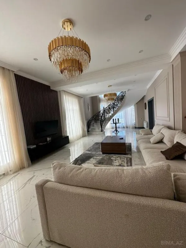 Kirayə verilir 5 otaqlı həyət evi 400 m²