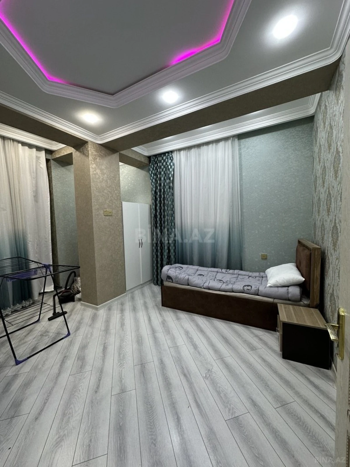 Kirayə verilir 3 otaqlı mənzil 100 m²