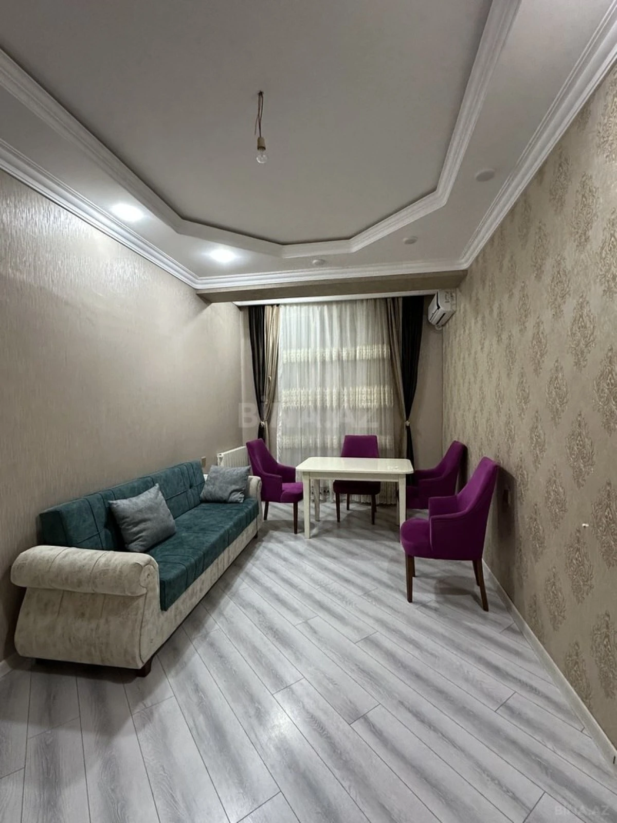 Kirayə verilir 3 otaqlı mənzil 100 m²