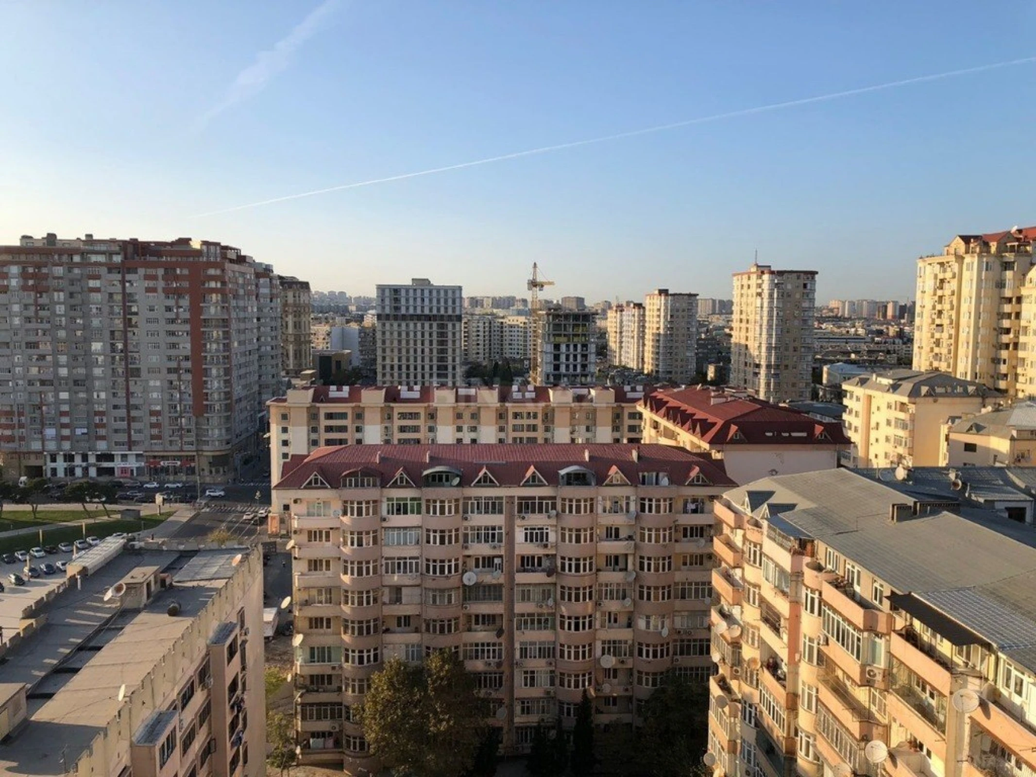 Satılır 2 otaqlı mənzil 85 m²