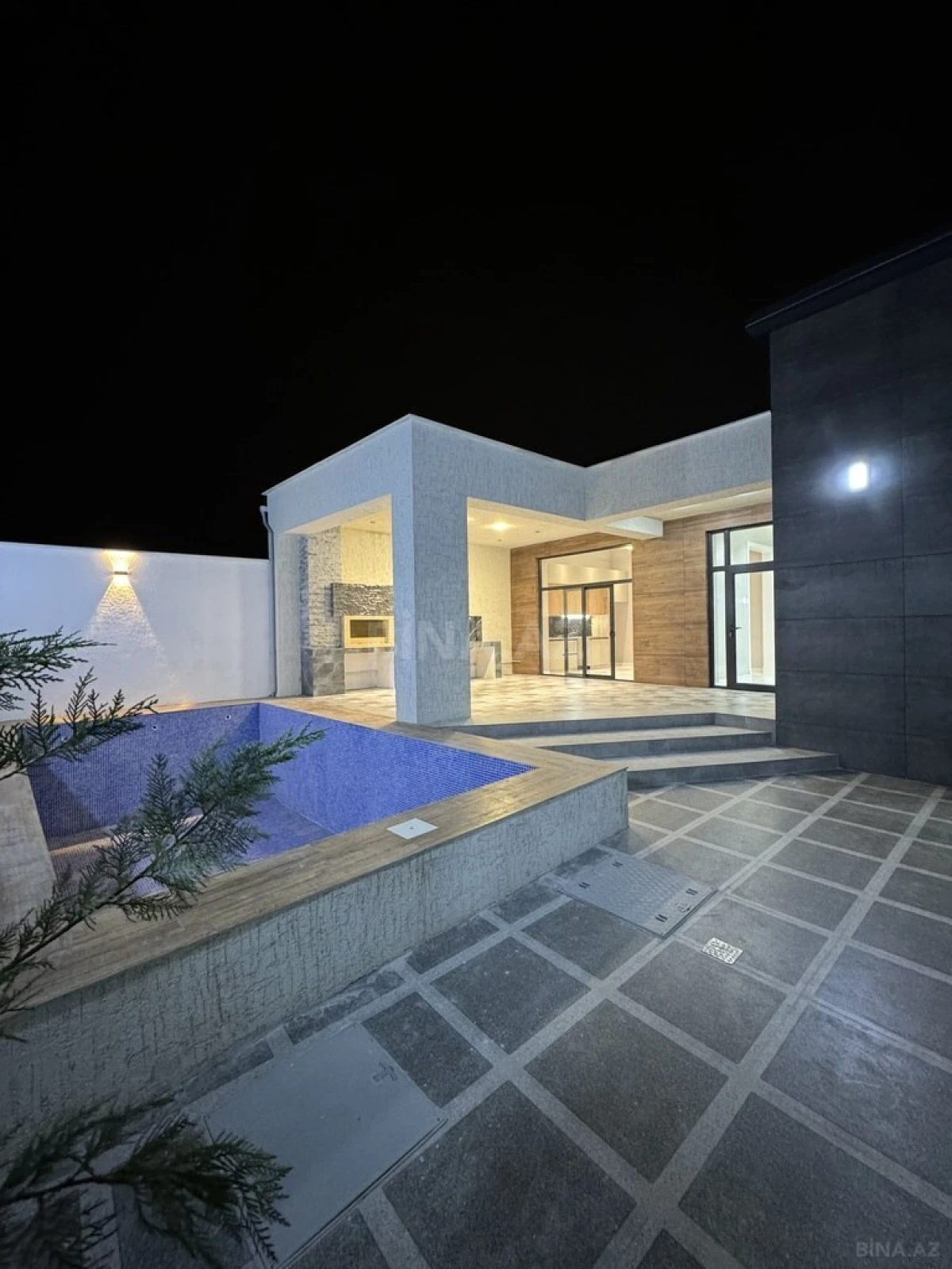 Satılır 4 otaqlı həyət evi 150 m²