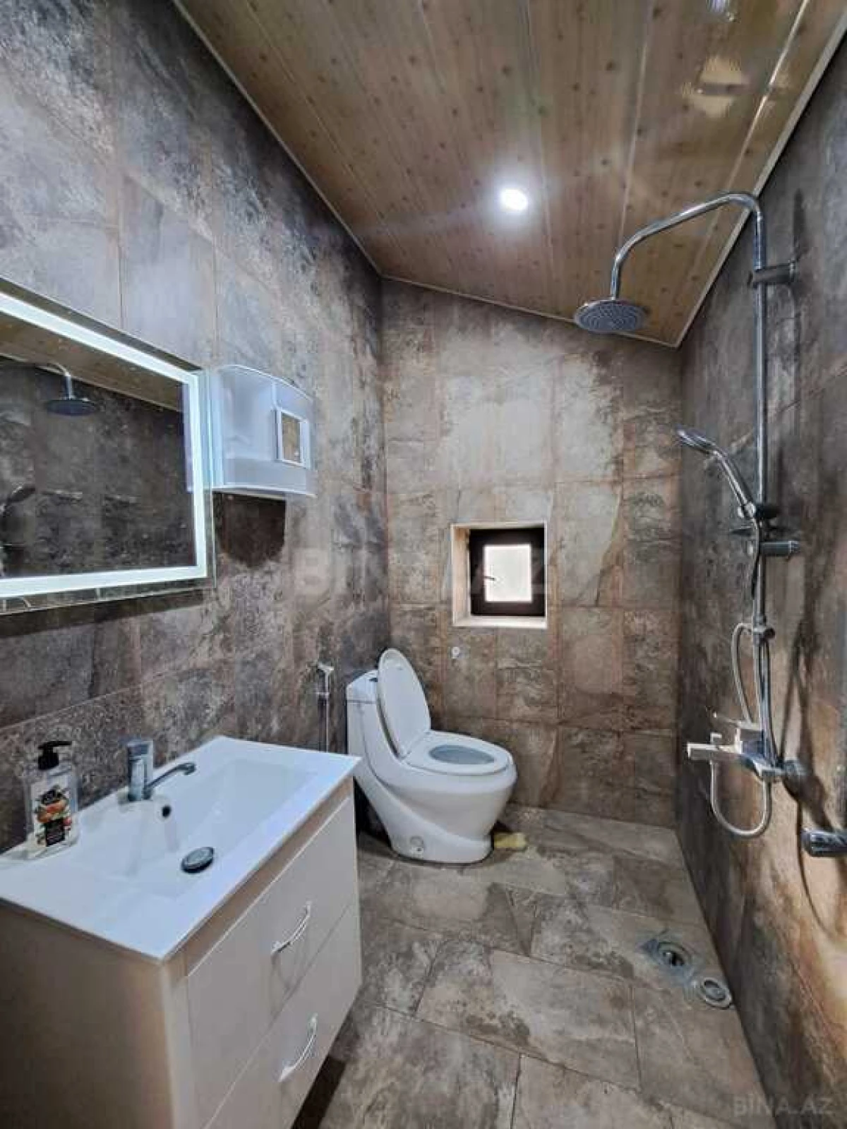 Satılır torpaq sahəsi 20 m²