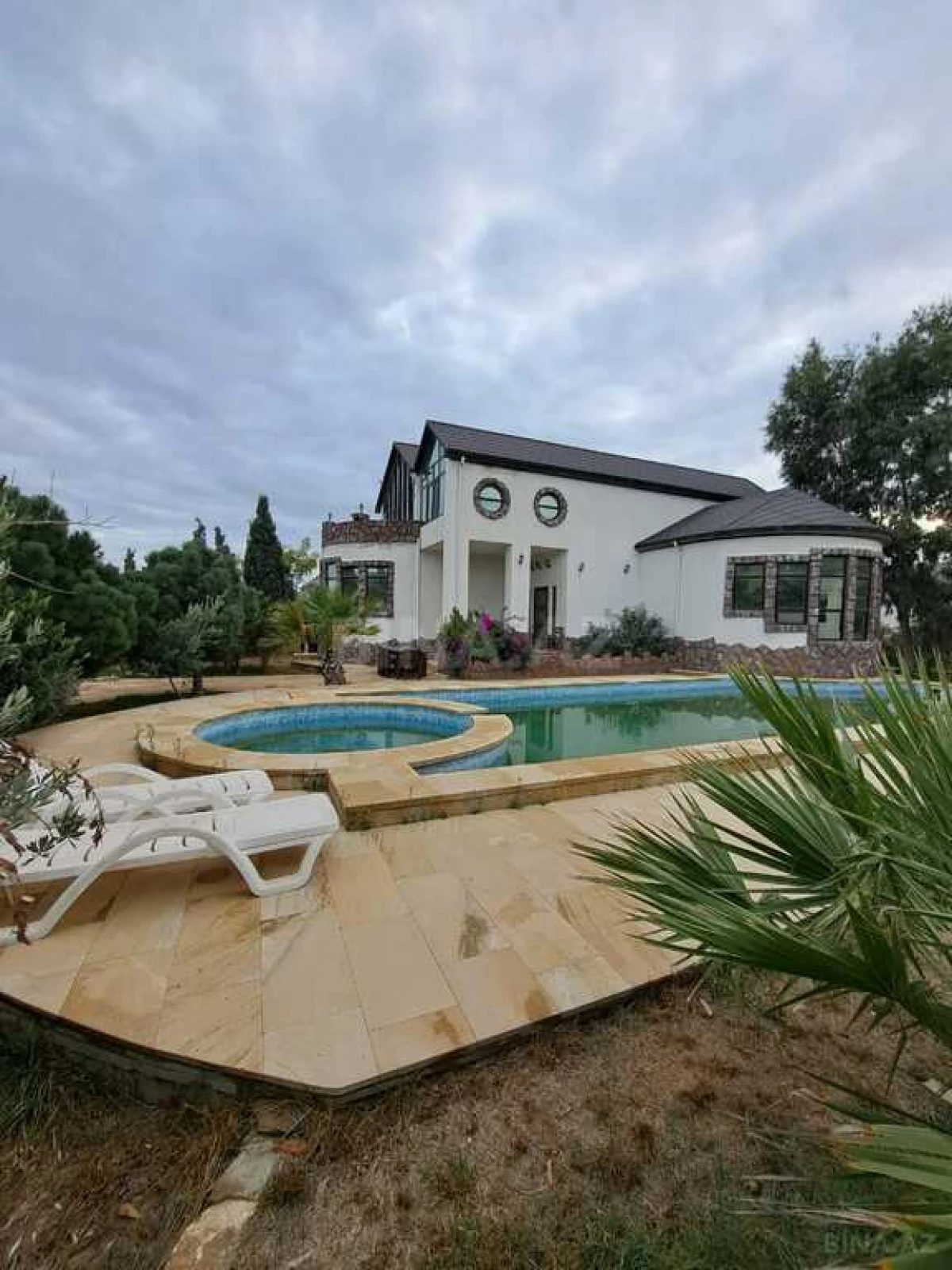 Satılır torpaq sahəsi 20 m²