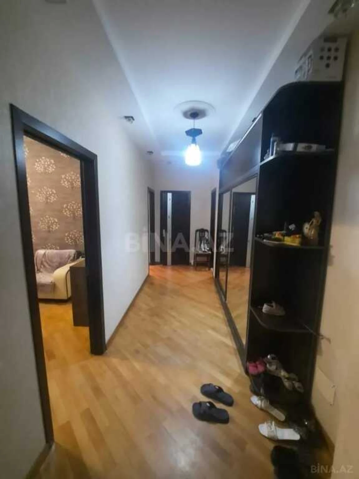 Satılır 3 otaqlı mənzil 92 m²