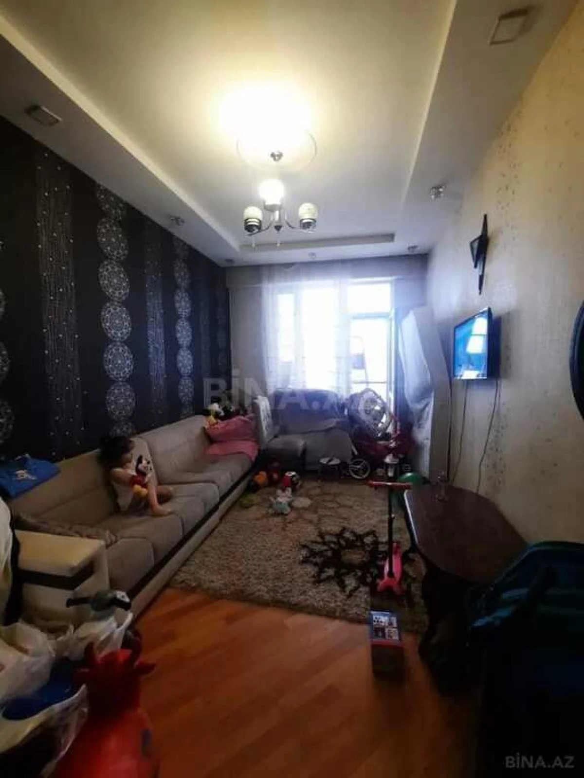 Satılır 3 otaqlı mənzil 92 m²