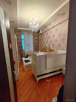 Satılır 3 otaqlı mənzil 92 m²