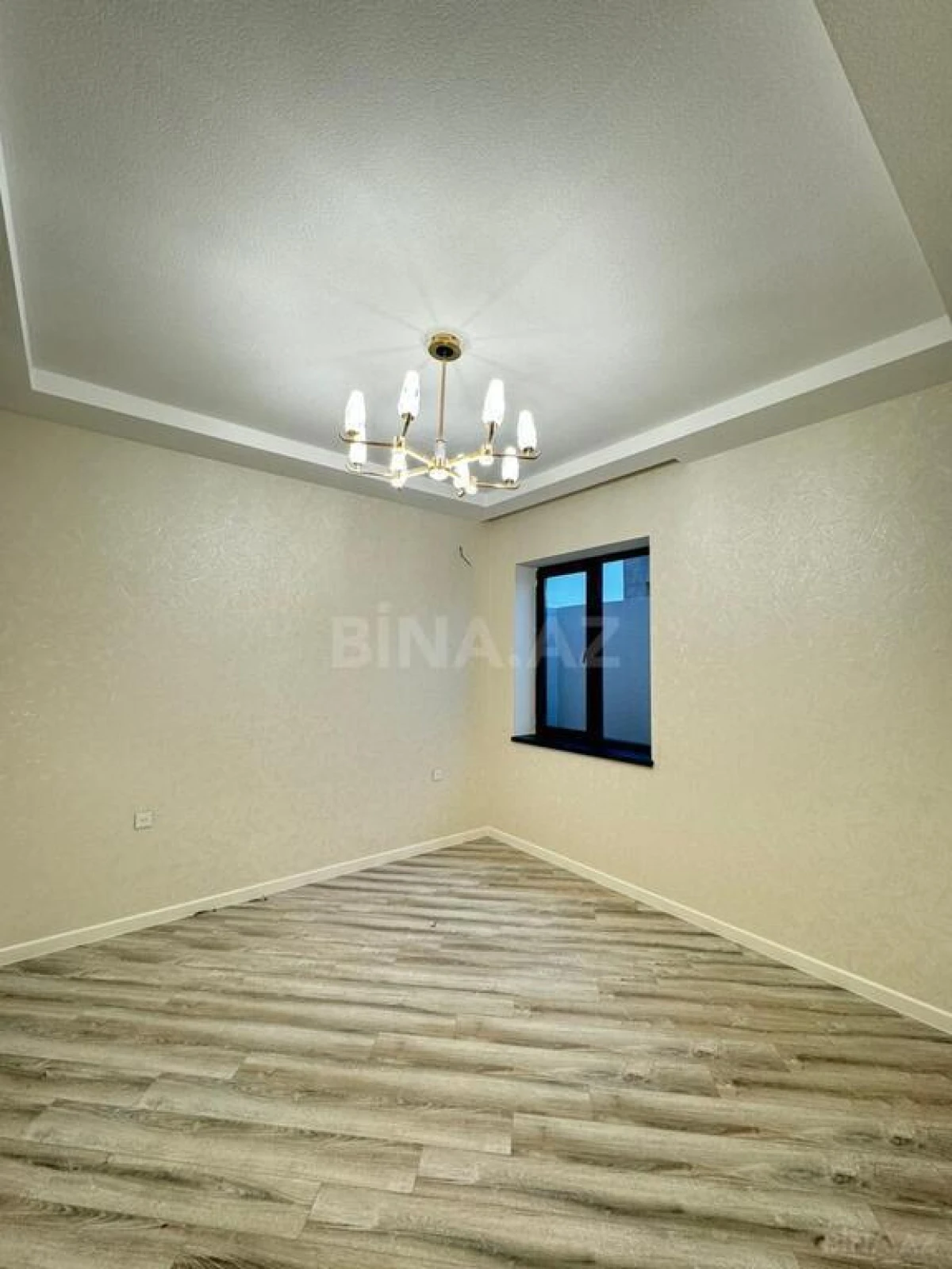 Satılır 4 otaqlı həyət evi 170 m²