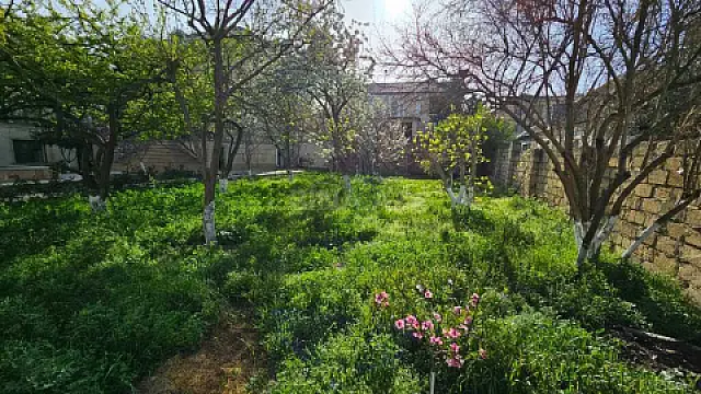 Satılır torpaq sahəsi 76 m²