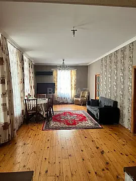 Kirayə verilir 3 otaqlı həyət evi 100 m²