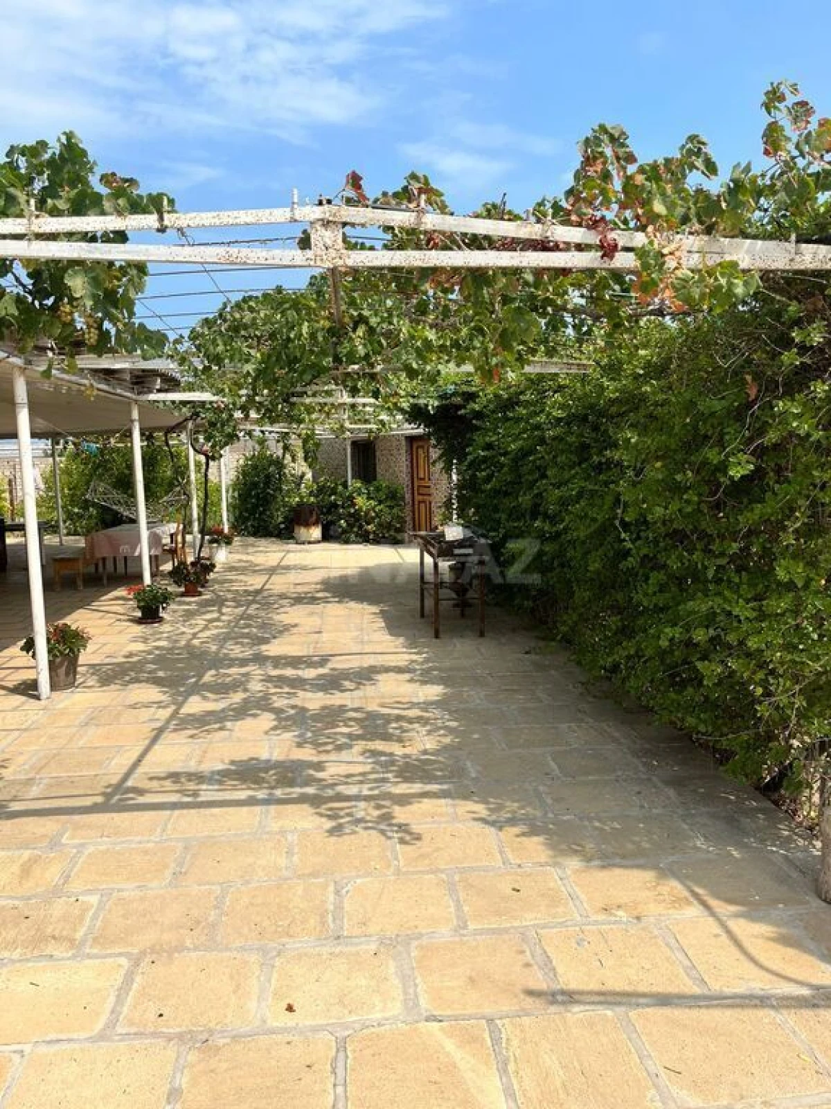 Kirayə verilir 3 otaqlı həyət evi 100 m²