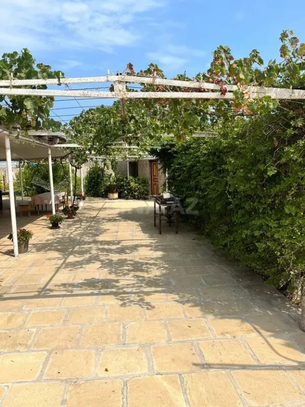 Kirayə verilir 3 otaqlı həyət evi 100 m²