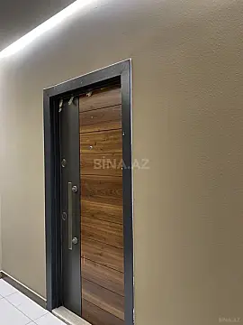 Satılır 4 otaqlı mənzil 171.5 m²