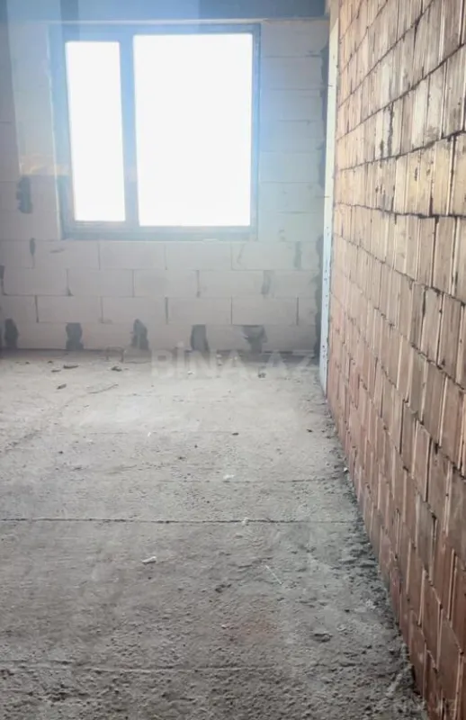 Satılır 3 otaqlı mənzil 117.5 m²