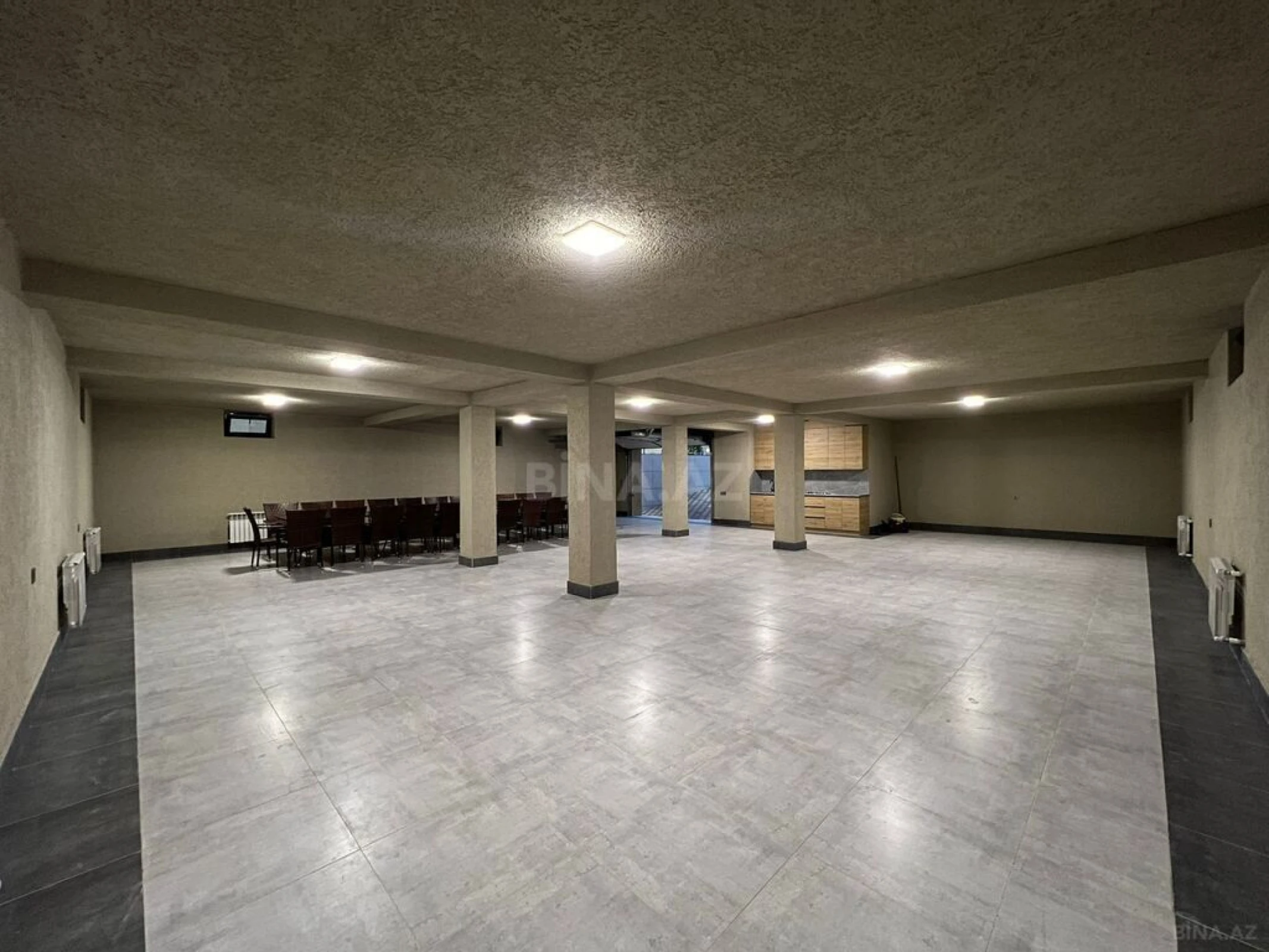 Satılır 4 otaqlı həyət evi 250 m²