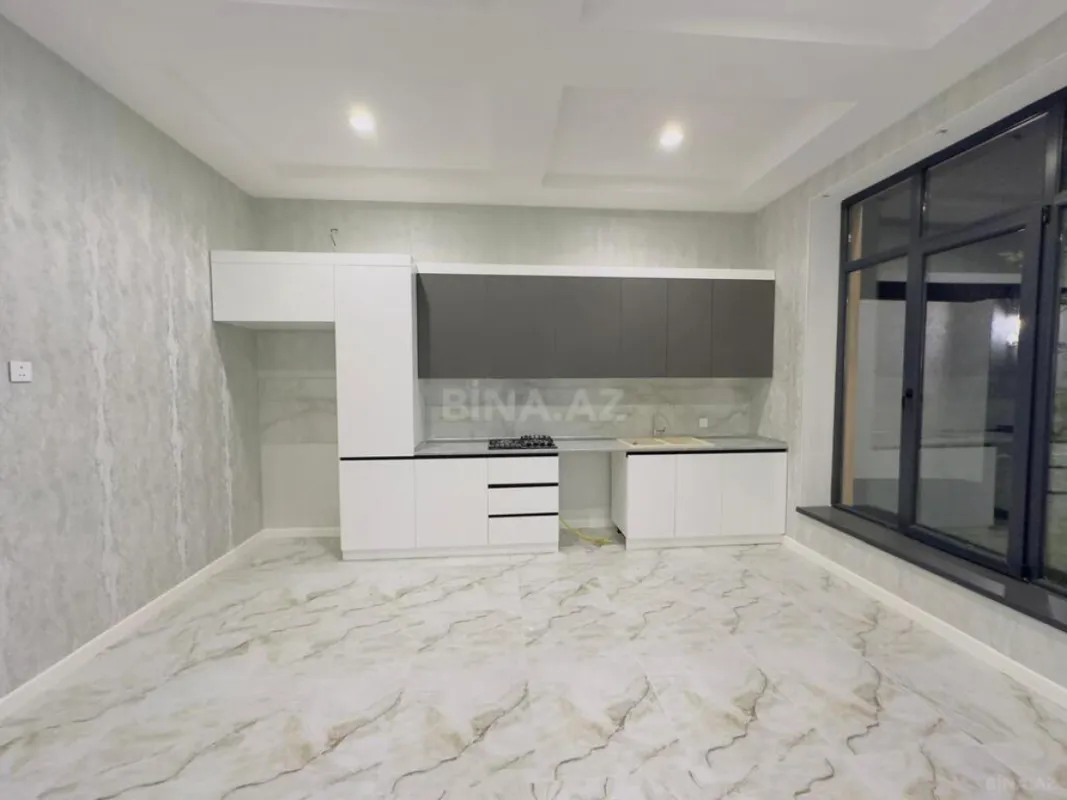 Satılır 4 otaqlı həyət evi 150 m²