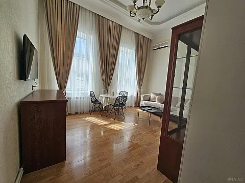 Kirayə verilir 2 otaqlı mənzil 50 m²