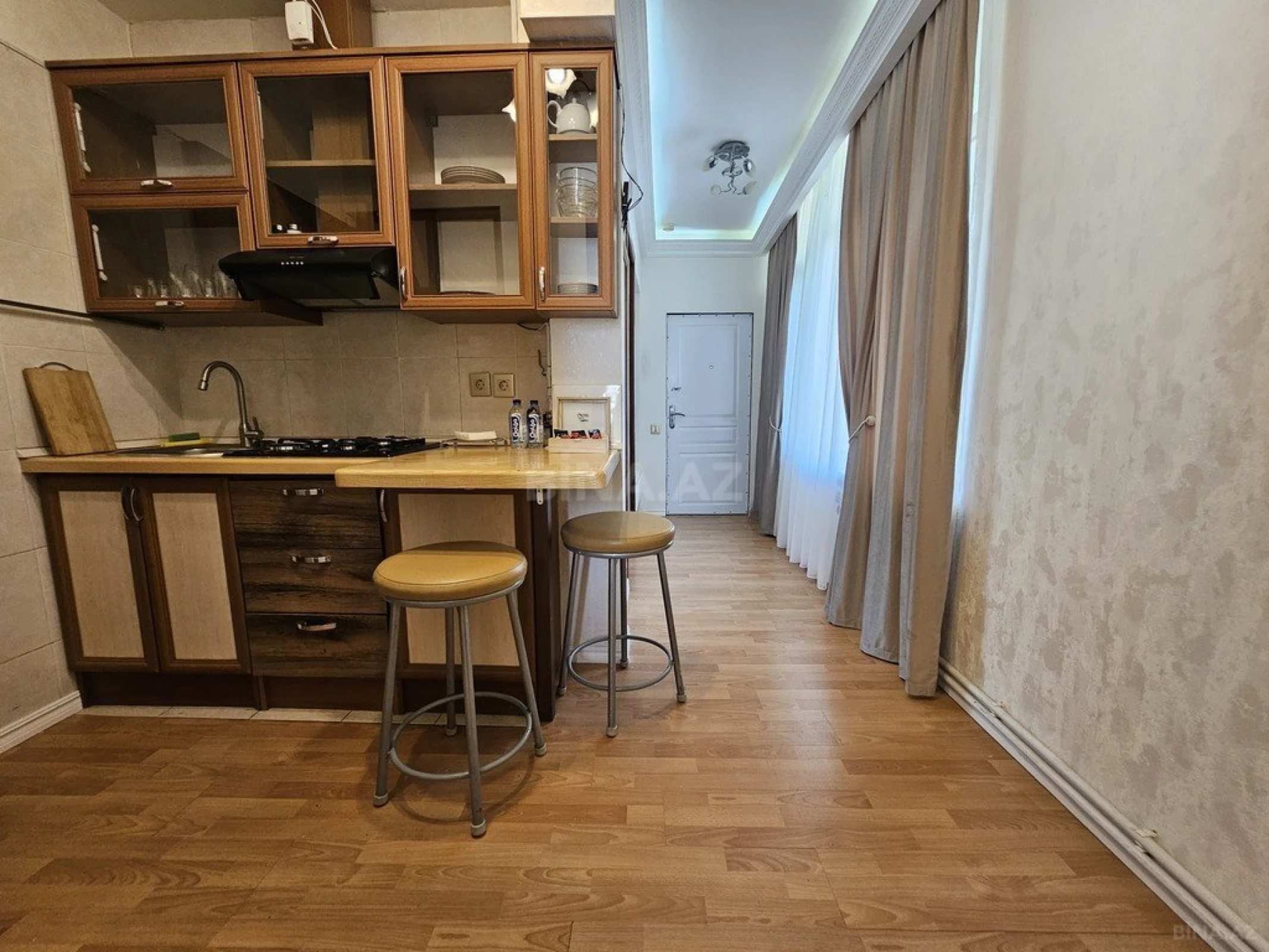 Kirayə verilir 2 otaqlı mənzil 50 m²