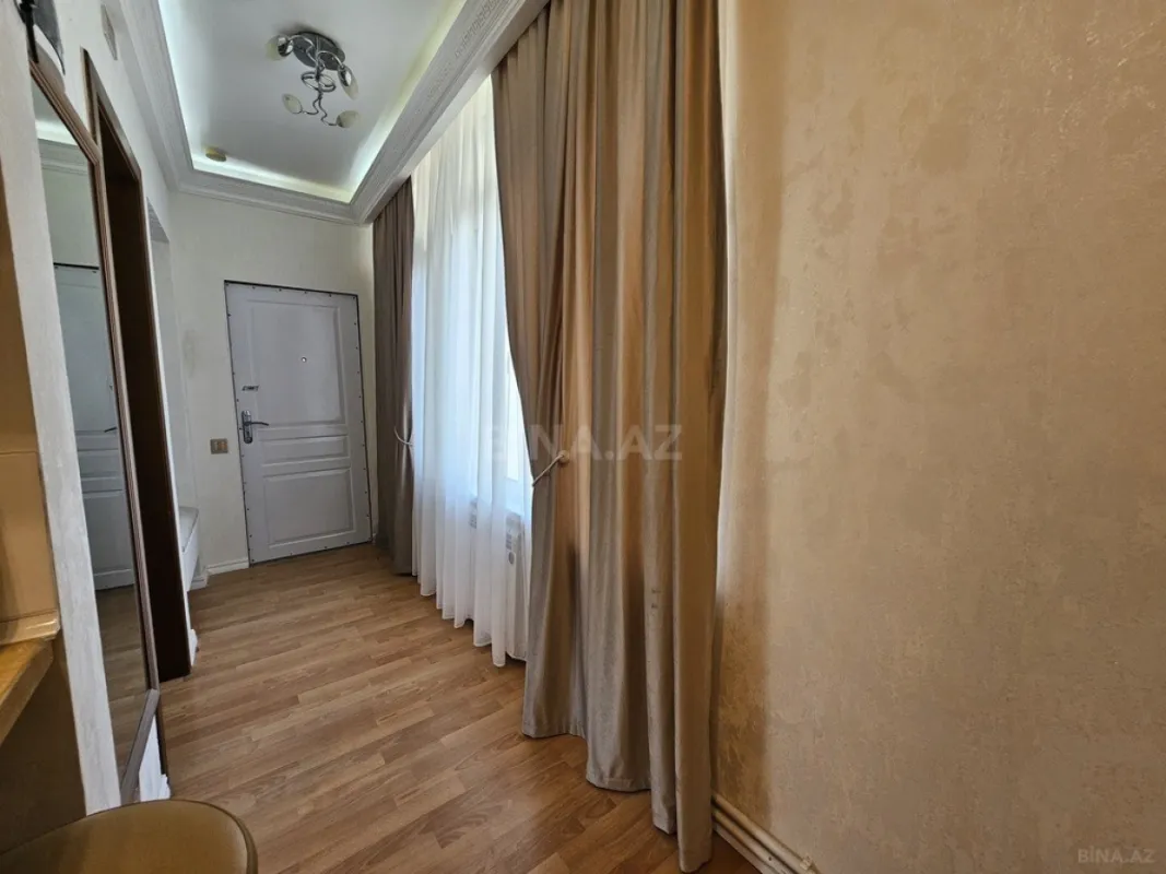 Kirayə verilir 2 otaqlı mənzil 50 m²