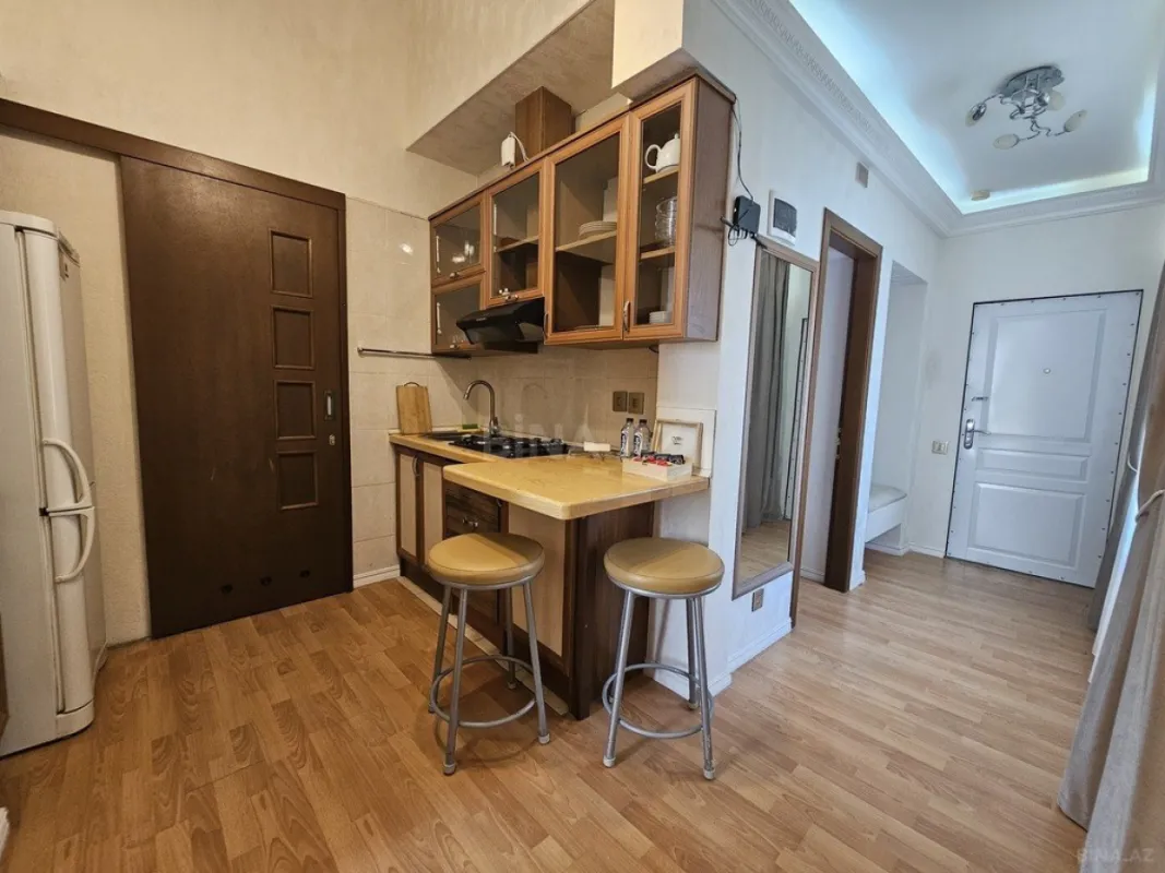 Kirayə verilir 2 otaqlı mənzil 50 m²