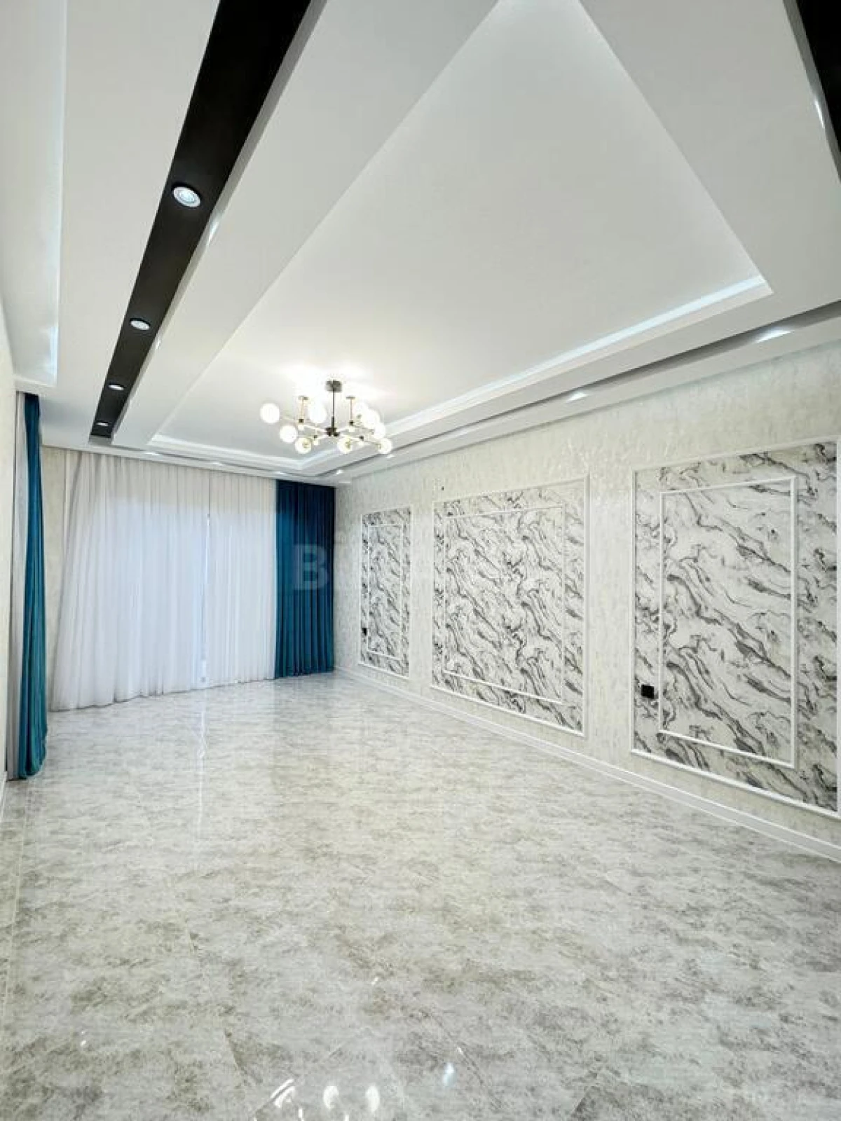 Satılır 4 otaqlı həyət evi 200 m²