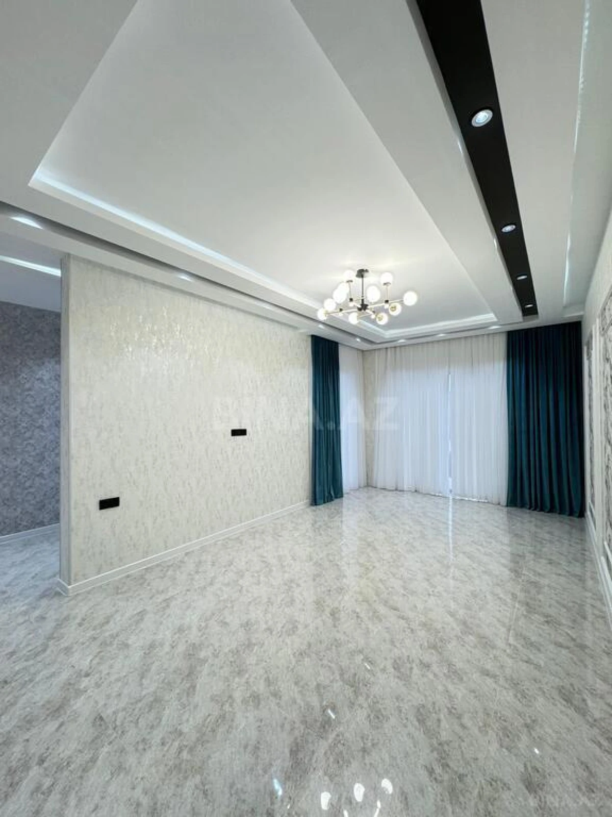 Satılır 4 otaqlı həyət evi 200 m²