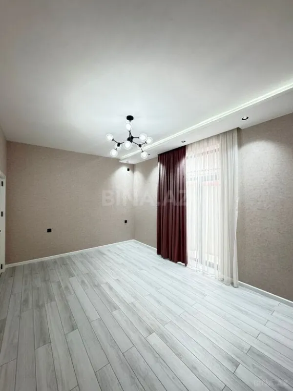 Satılır 4 otaqlı həyət evi 170 m²