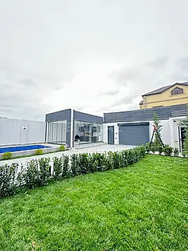 Satılır 4 otaqlı həyət evi 170 m²