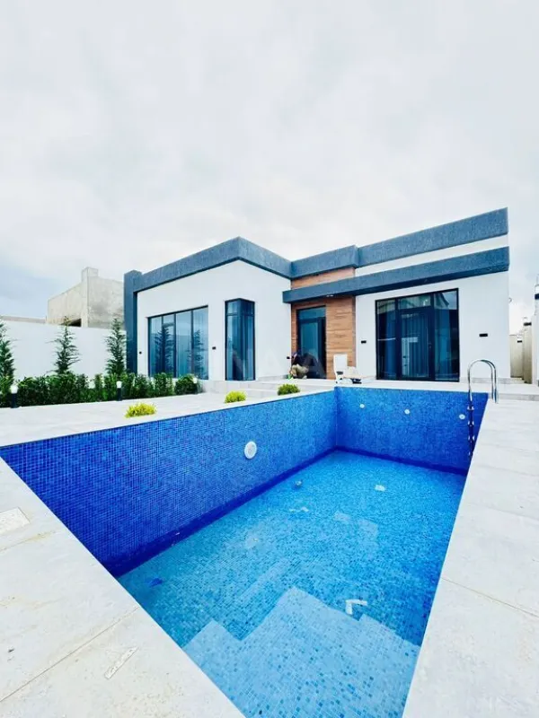 Satılır 4 otaqlı həyət evi 170 m²