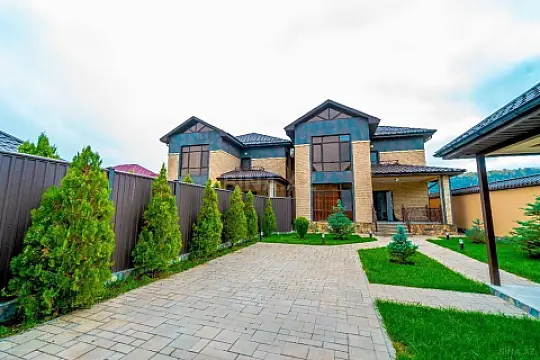 Kirayə verilir 6 otaqlı həyət evi 280 m² — Qusar 6 otaq 280.00 m²