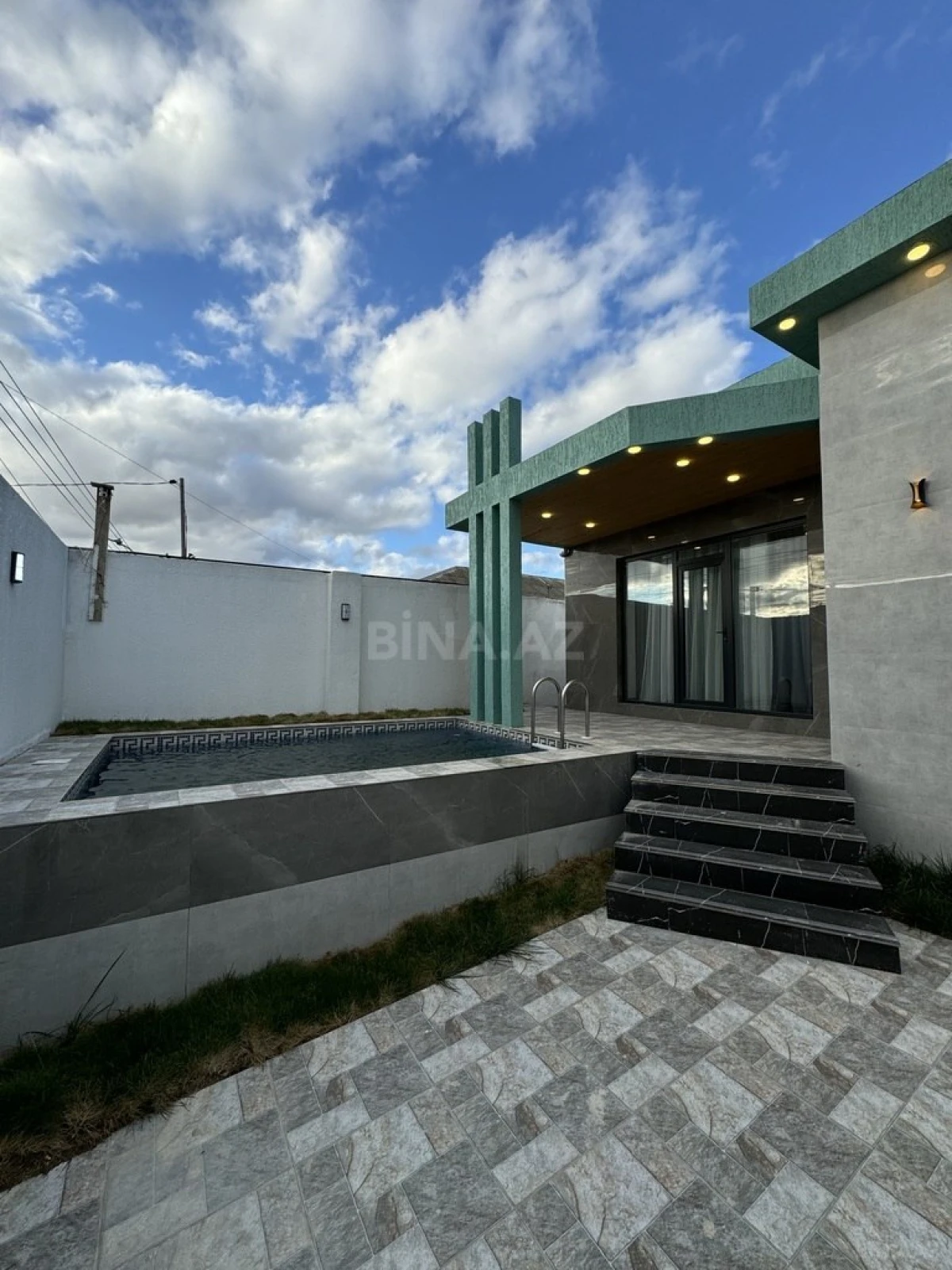 Satılır 3 otaqlı həyət evi 110 m²