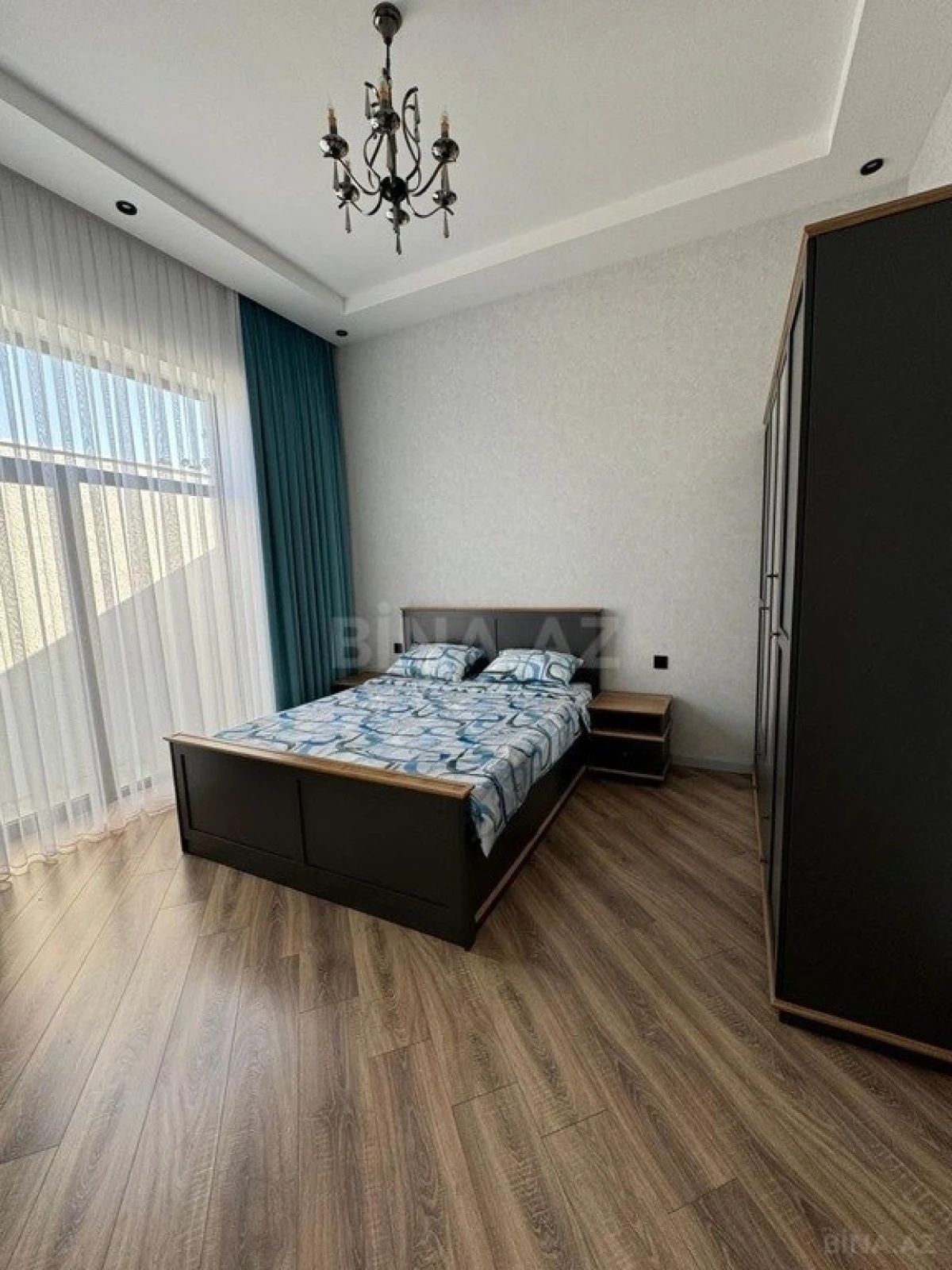 Kirayə verilir 4 otaqlı həyət evi 220 m²
