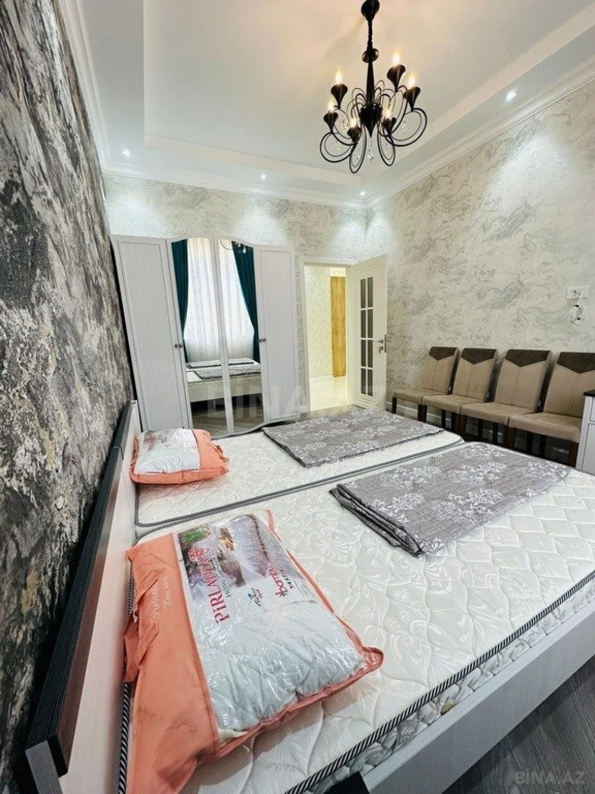 Kirayə verilir 4 otaqlı həyət evi 220 m²