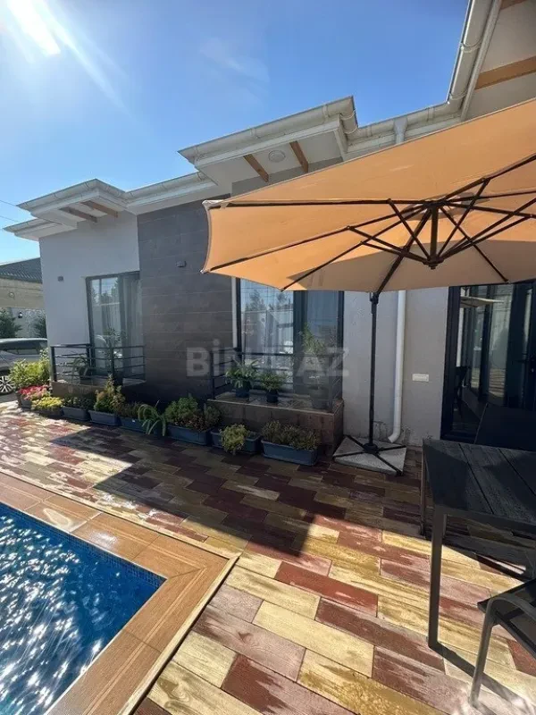 Kirayə verilir 4 otaqlı həyət evi 200 m²