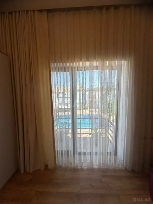 Kirayə verilir 4 otaqlı həyət evi 200 m²