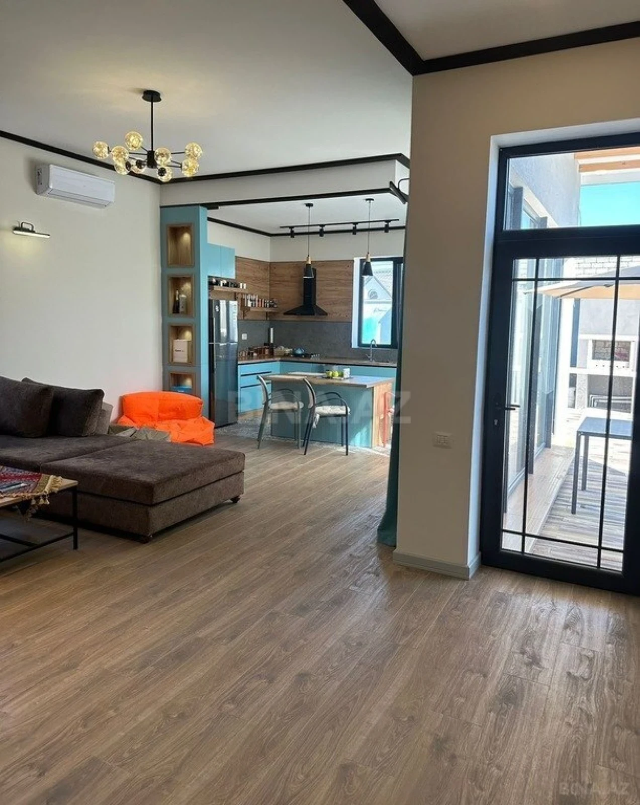 Kirayə verilir 4 otaqlı həyət evi 200 m²