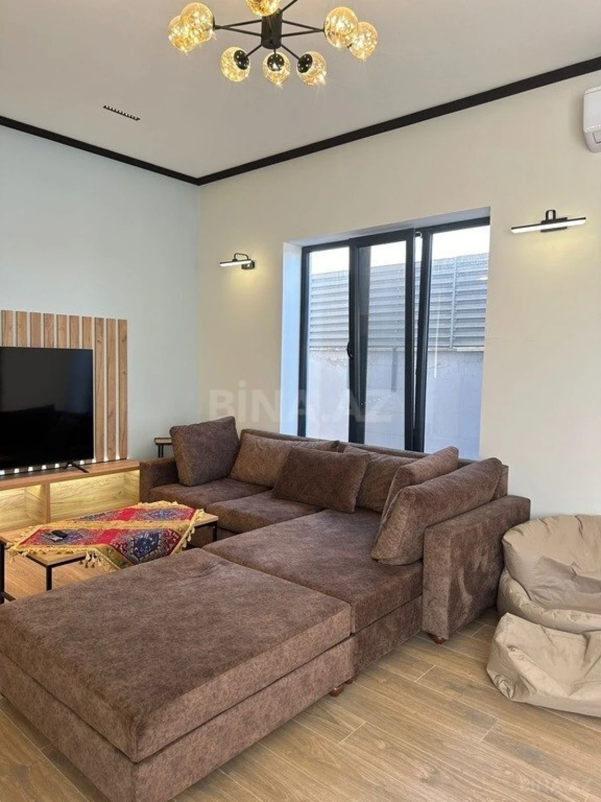 Kirayə verilir 4 otaqlı həyət evi 200 m²
