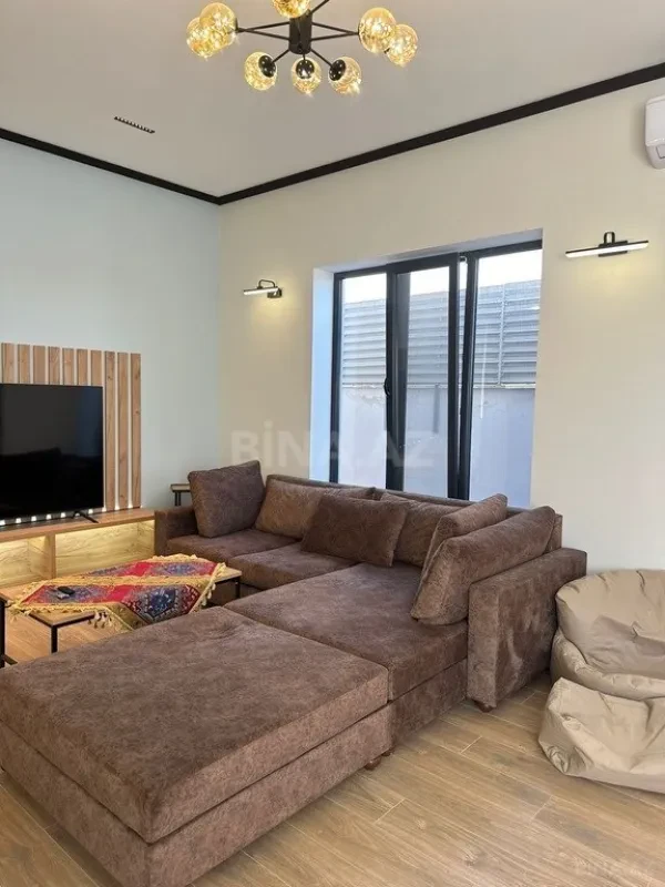Kirayə verilir 4 otaqlı həyət evi 200 m²