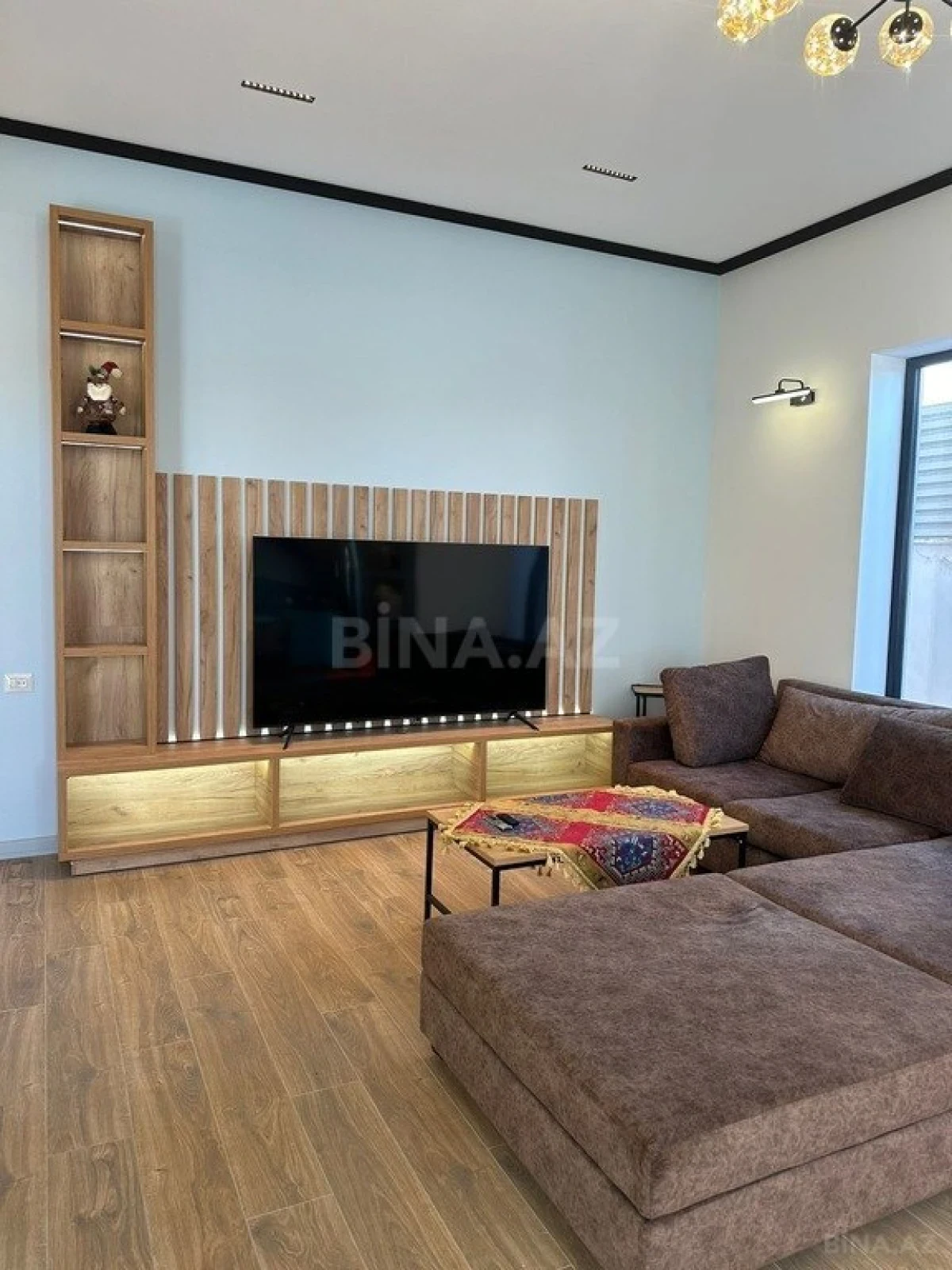 Kirayə verilir 4 otaqlı həyət evi 200 m²