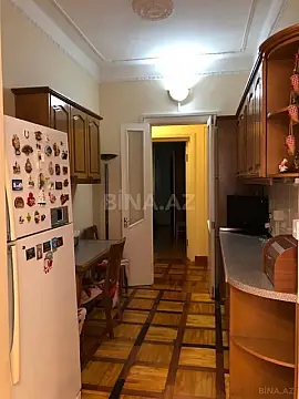 Satılır 3 otaqlı mənzil 110 m²